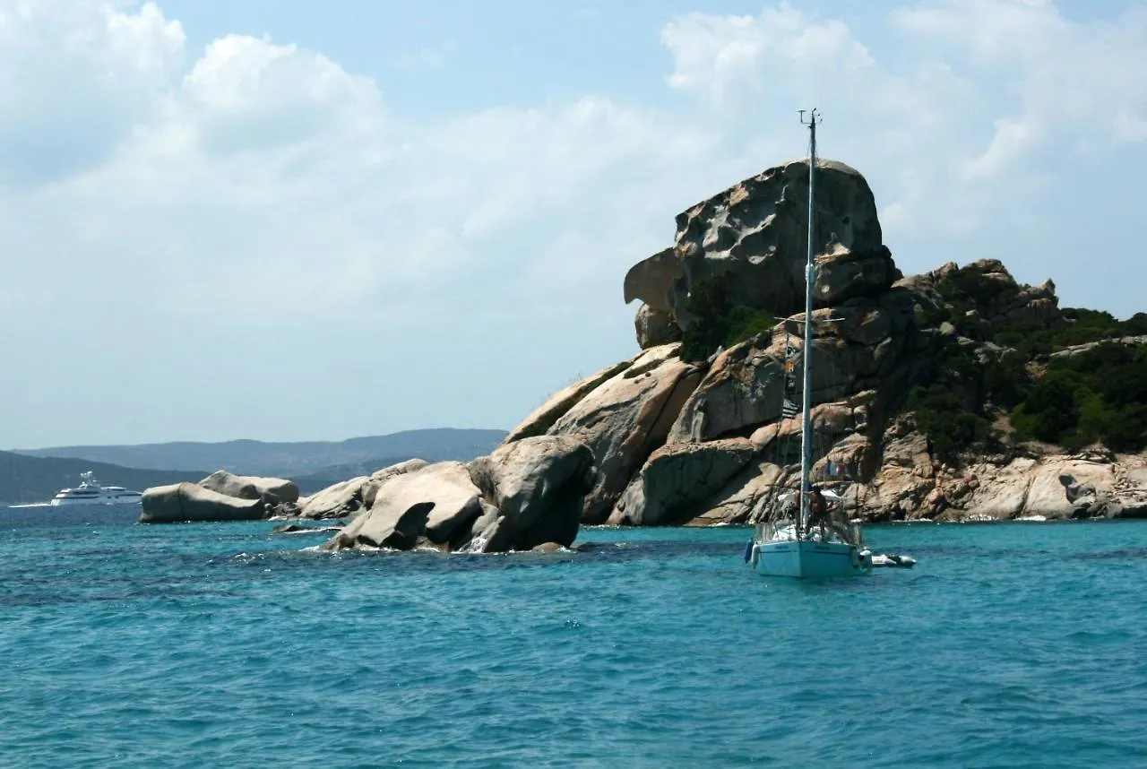 Residence Cala Chiesa La Maddalena  Italia