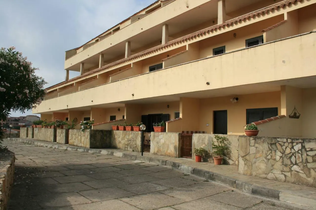 Residence Cala Chiesa La Maddalena  La Maddalena (Sassari)