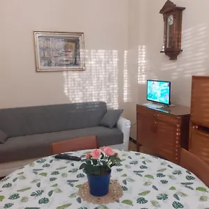 https://da-rosaria.hotelitalianriviera.com